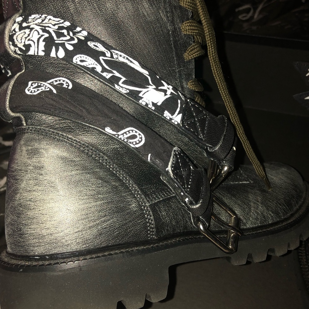 Authentic Amiri Boot - Picture 7 of 9